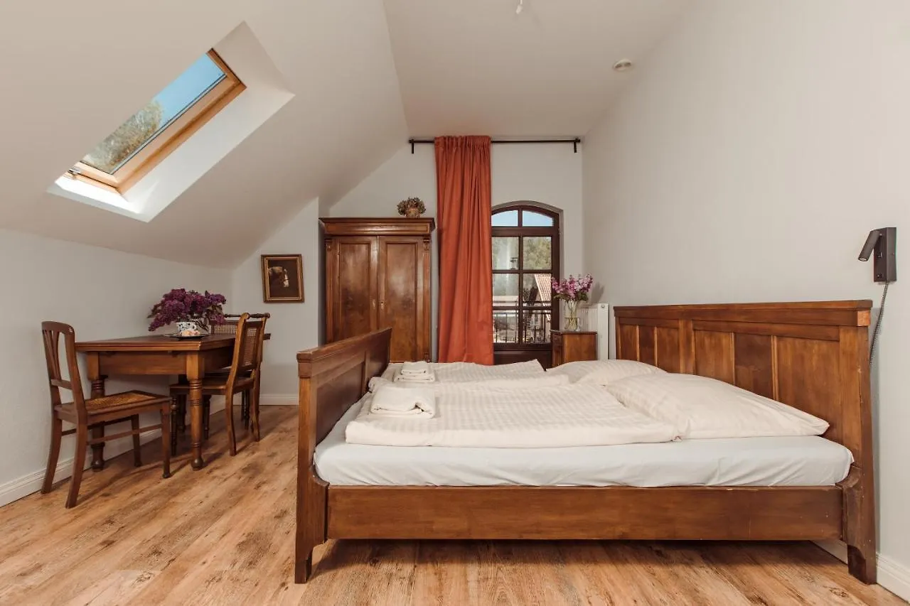Resort Tabun Hotel Otomin Poland